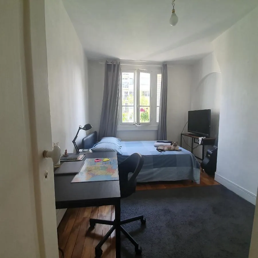 Kwatera prywatna Apartament Amplo Quarto Em Paryż